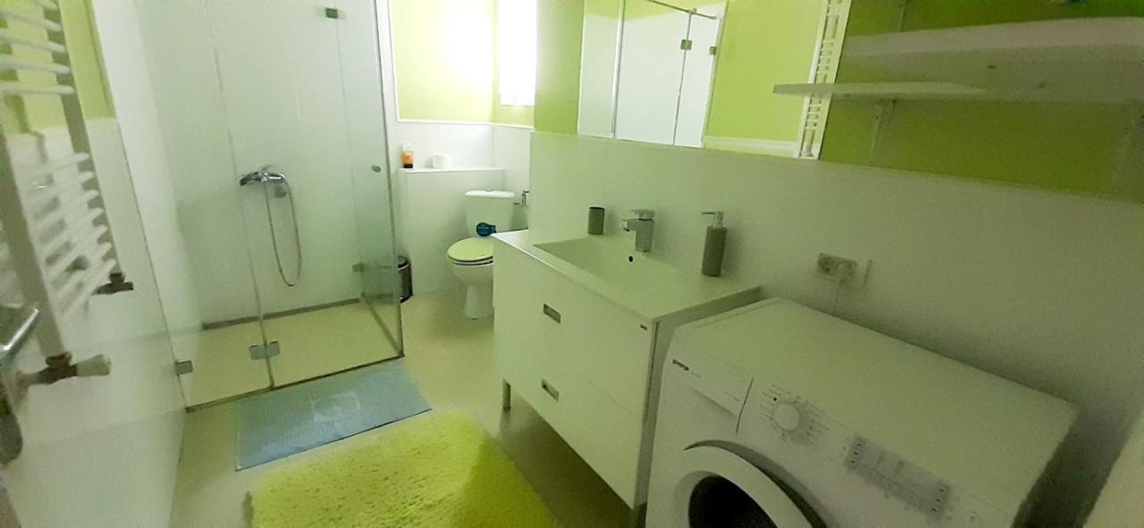 Apartment Alex 2 Belgrado Esterno foto